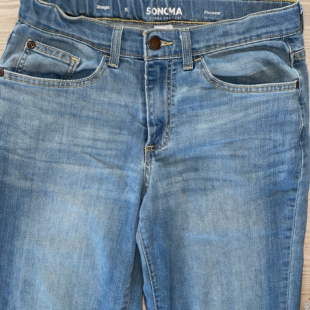⭐ Sonoma Goods For Life Boys’ Flexwear Straight Jeans – Size 16 – Medium Wash ⭐ - Picture 4 of 9